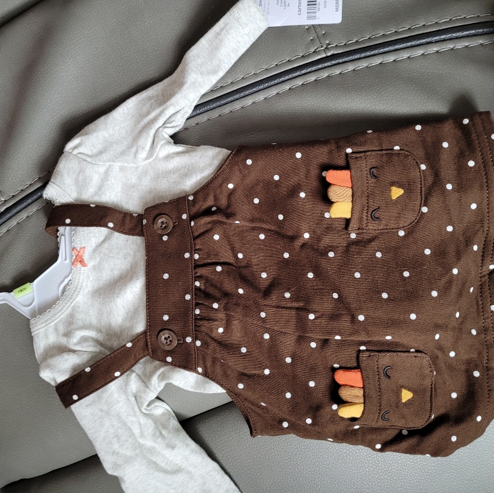 Little girl Thanksgiving outfit and bib